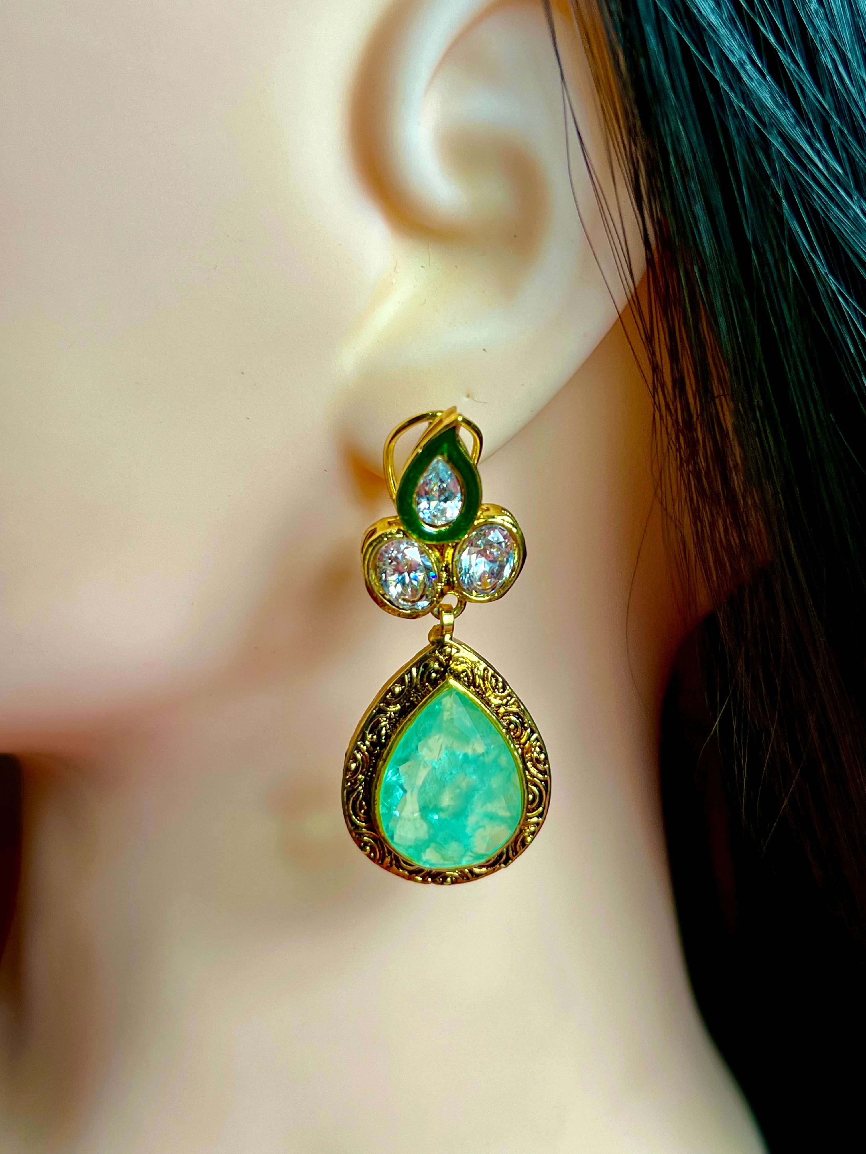 EARRINGS WITH RUSSIAN EMERALD