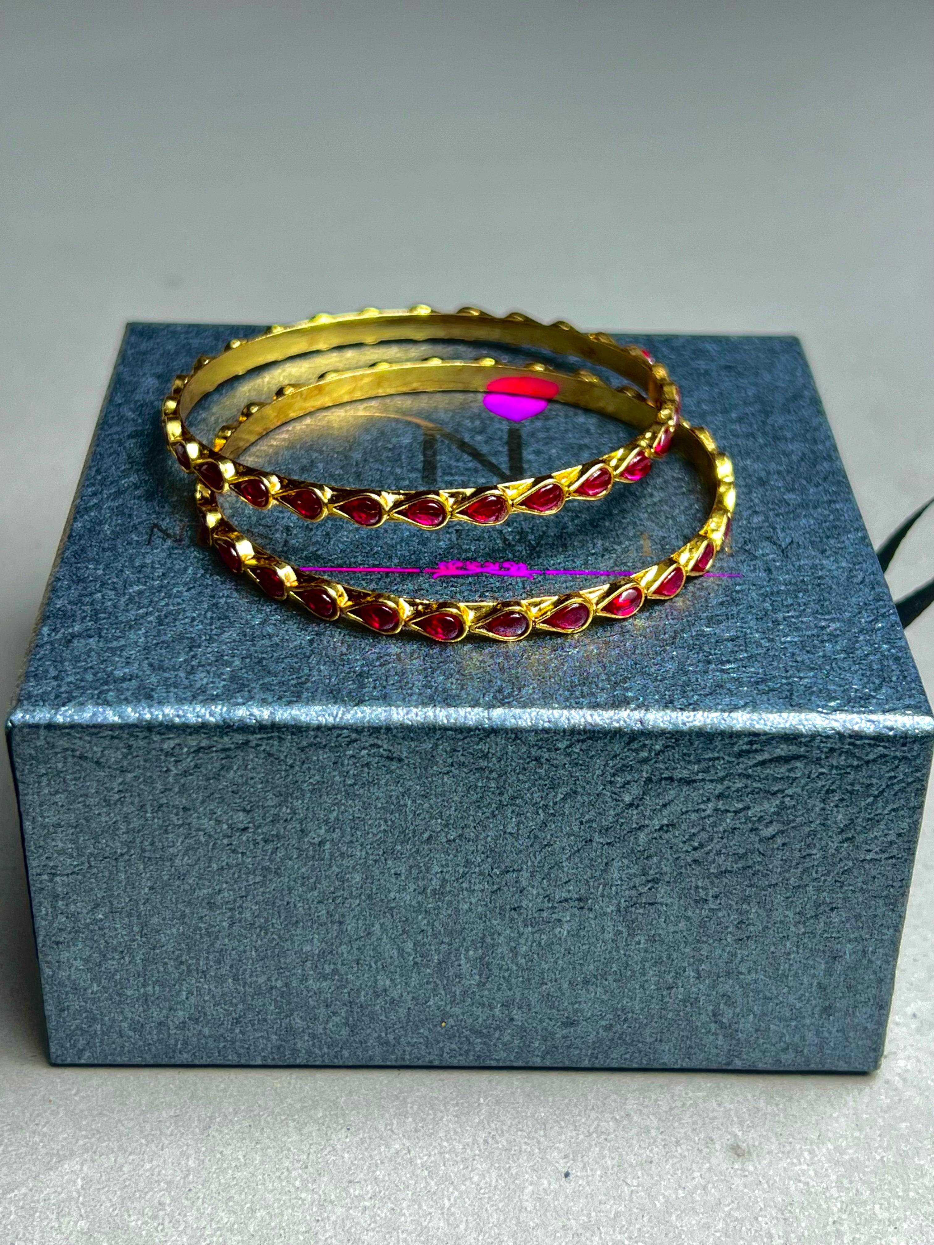 GOLD TONE SLIME TWO KUNDAN BANGLES