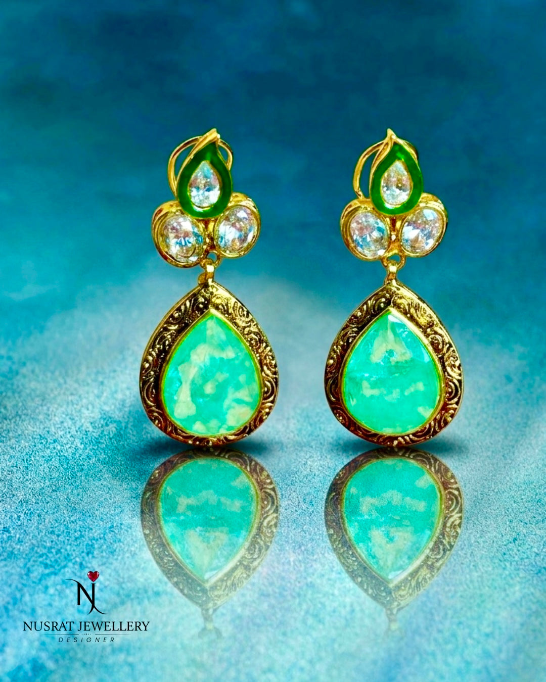 EARRINGS WITH RUSSIAN EMERALD