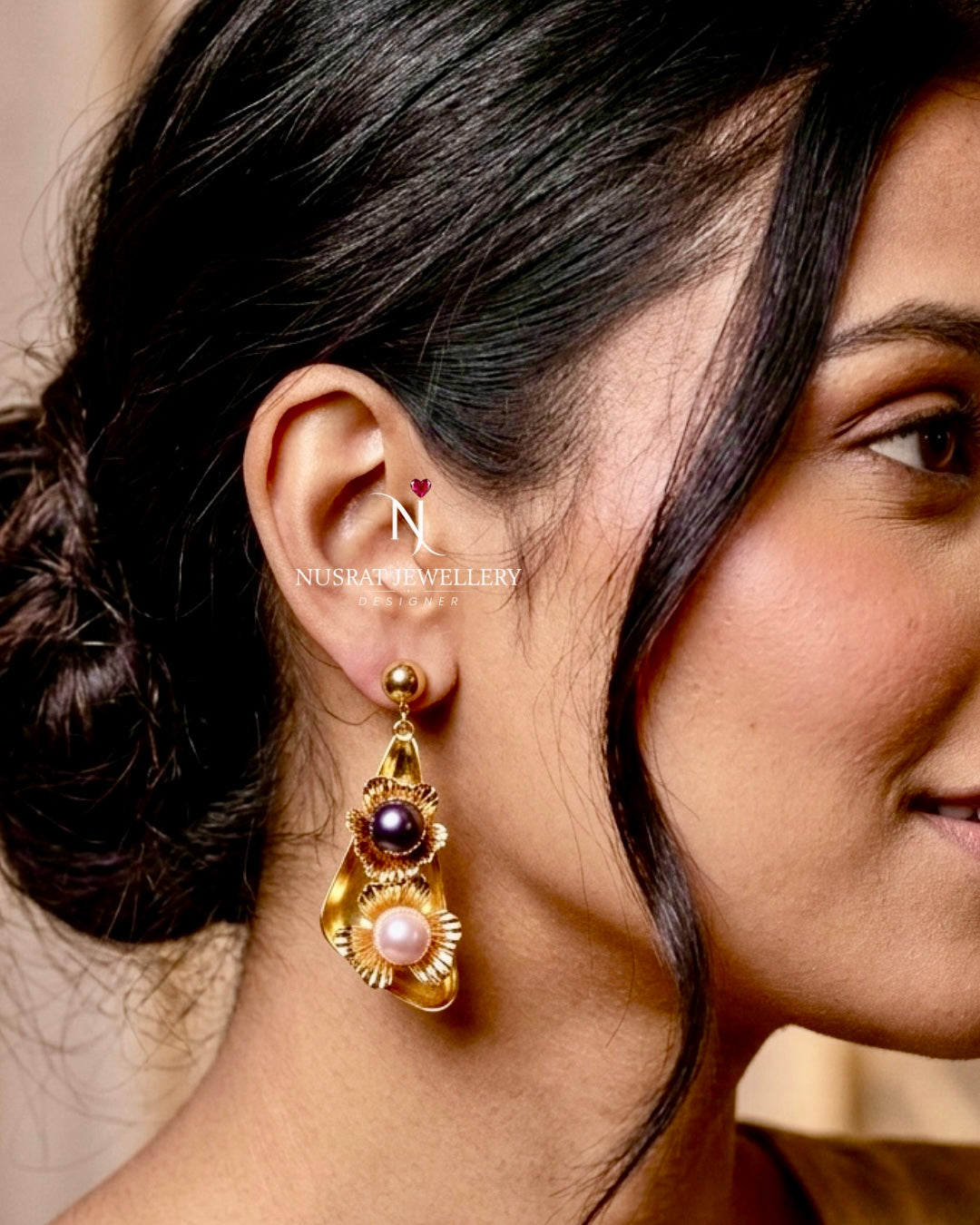 Earrings Triangle Floret  Pearl