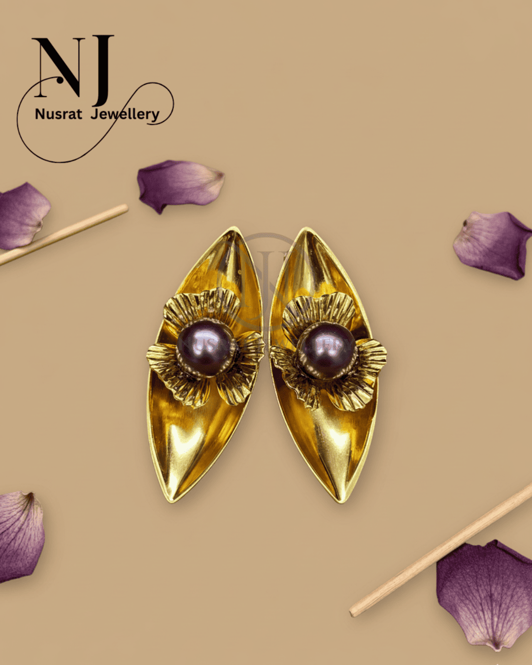 Studs Golden - Image 4